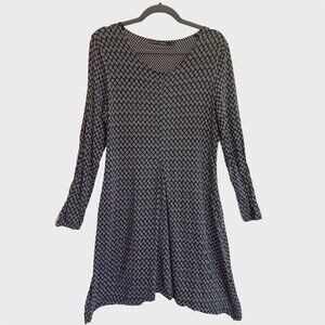 Gundrun Sjoden Black and gray floral Scoop Neck Tunic Dress | Size L
